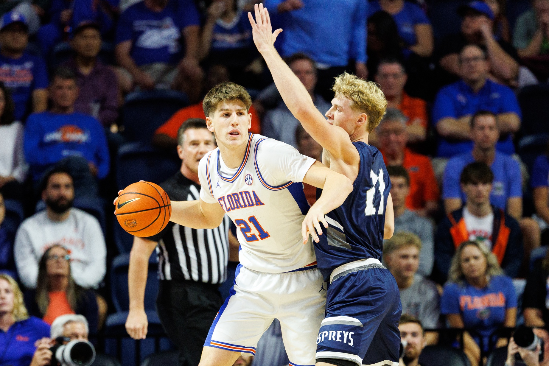 Florida bigs dominate, and make history, as Gators notch first win Florida bigs dominate, and make history, as Gators notch first win