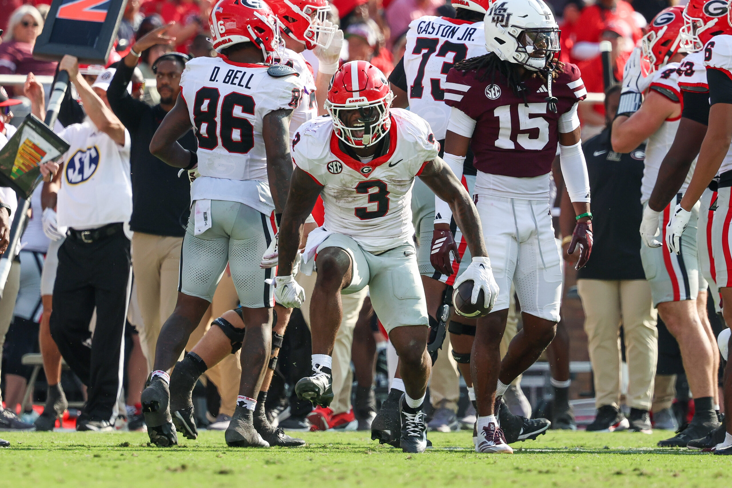 Coaches Poll Week 12: SEC lands 9 teams in top 25