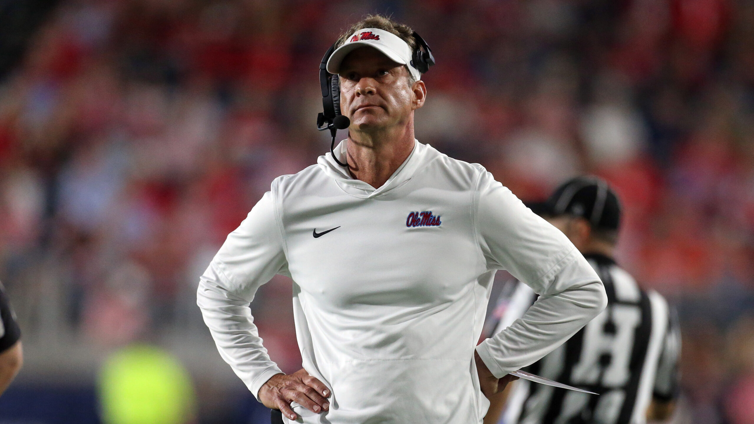 Lane Kiffin reportedly sets ultimatum for offensive staff members during messy Ole Miss exit