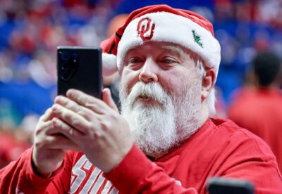 'Twas the night before Christmas ...