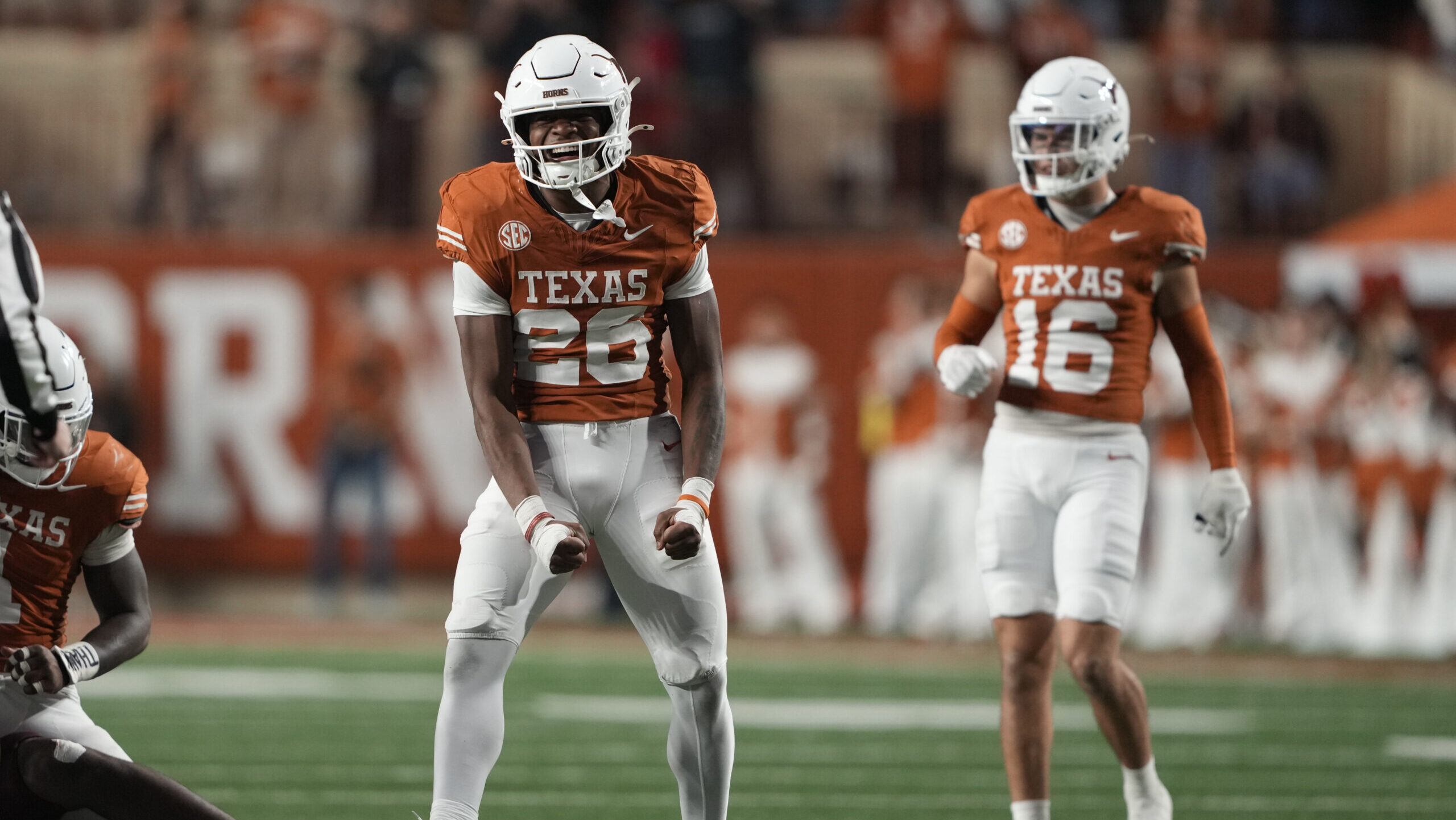 Texas to face Big Ten opponent in prestigious bowl game after missing CFP