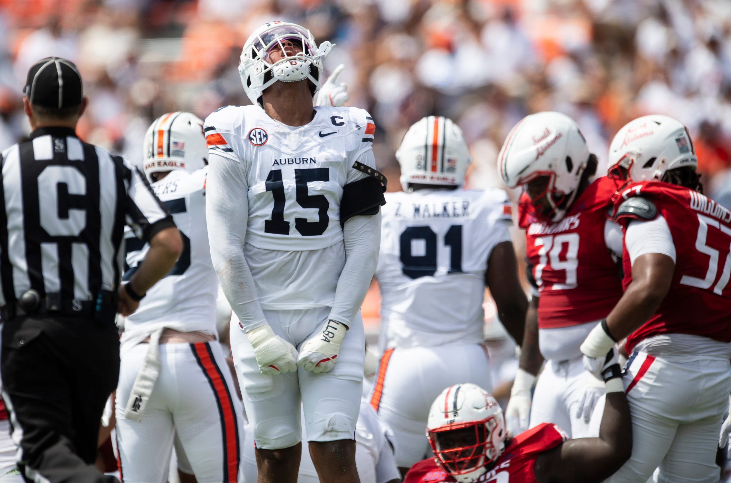 Auburn star Keldric Faulk announces NFL Draft decision