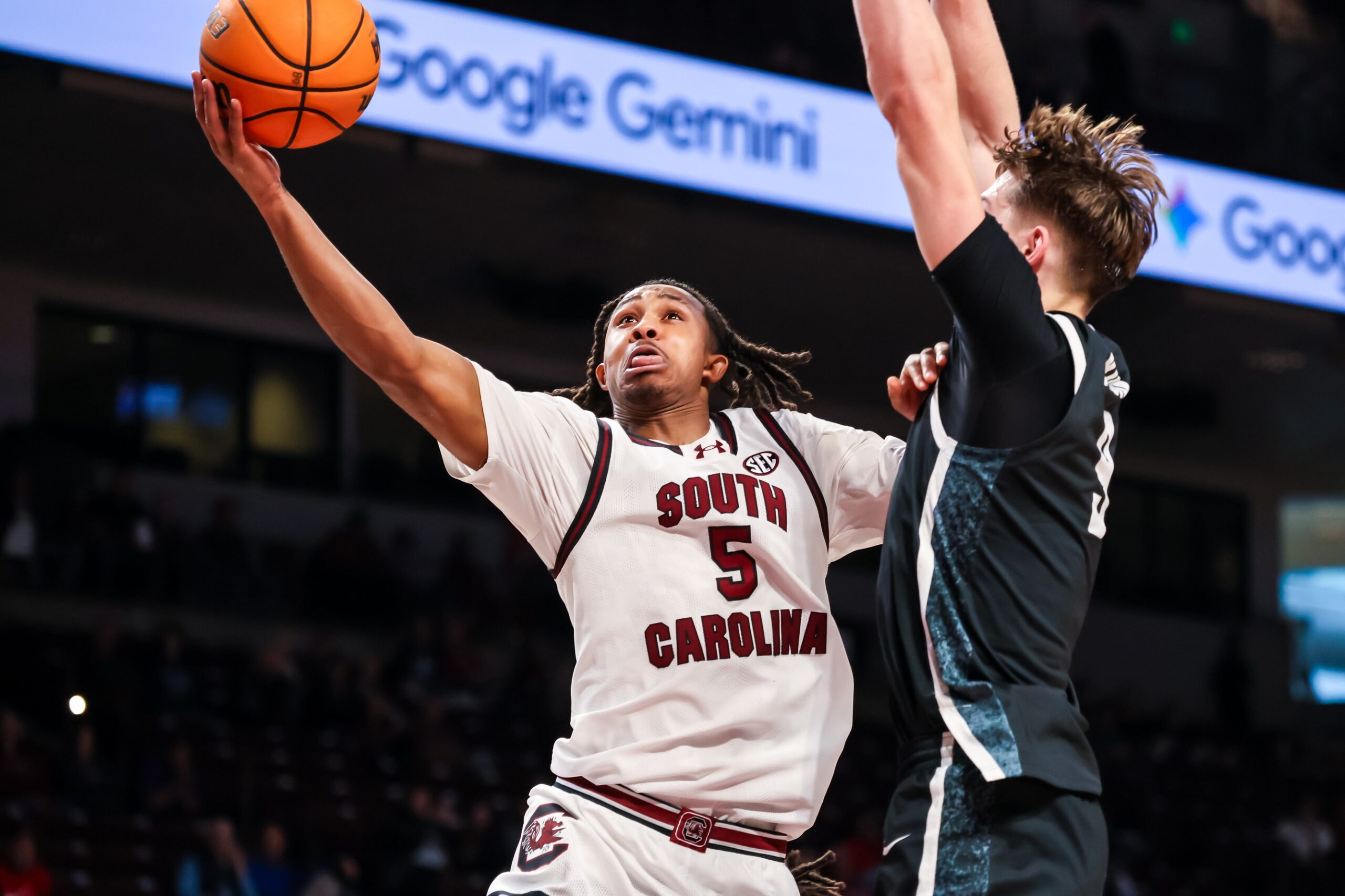 Meechie Johnson becomes latest member of 1,000-point club for South Carolina