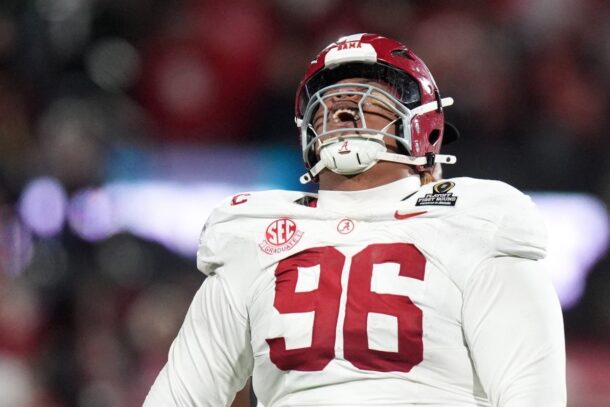 Alabama roared back to earn a Rose Bowl trip.