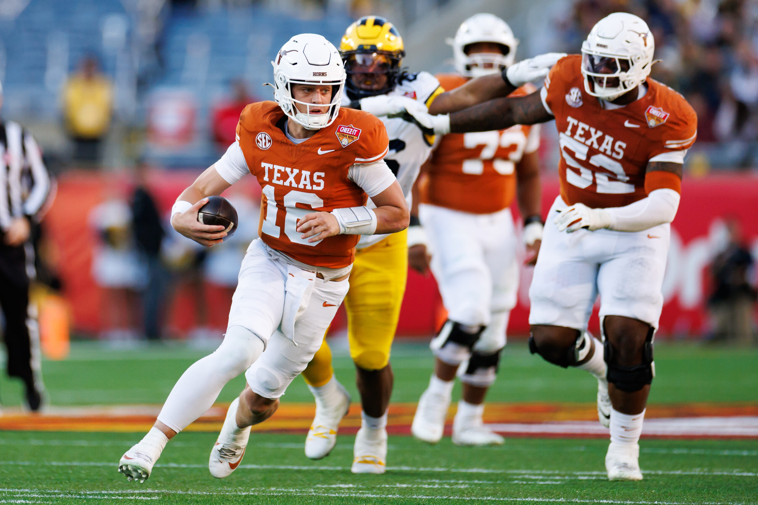 Rapid Reaction: Arch Manning leads Texas to convincing Citrus Bowl victory over Michigan