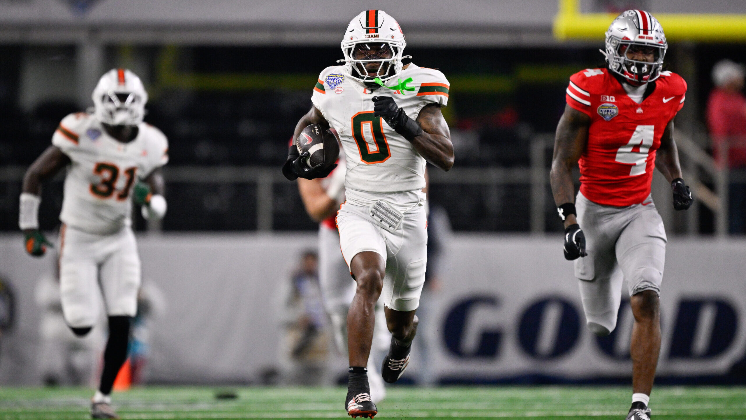 Keionte Scott snags electrifying pick-6 as Miami notches double-digit lead on Ohio State