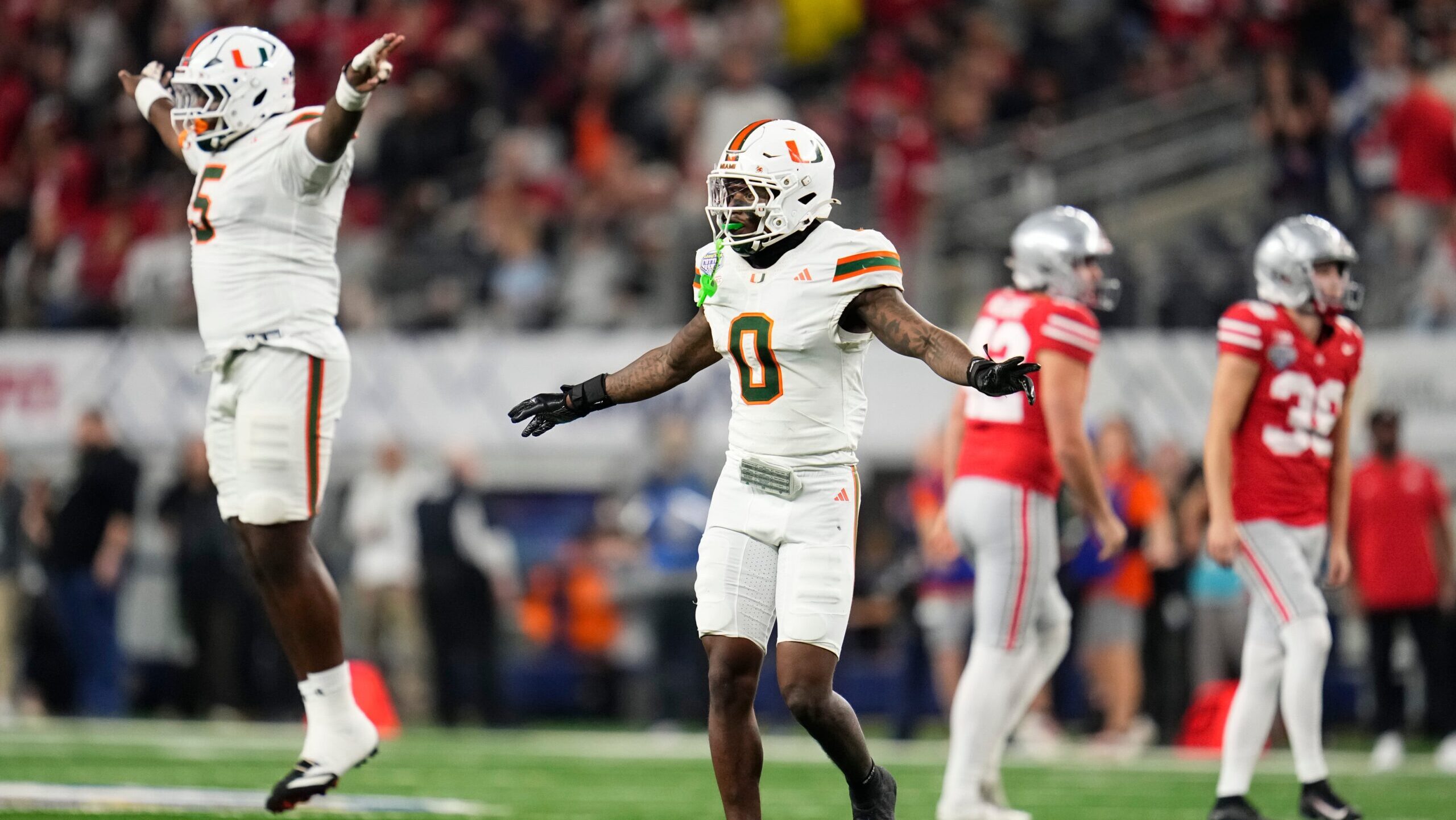 Miami outlasts Ohio State, wins Cotton Bowl to advance to CFP semifinals
