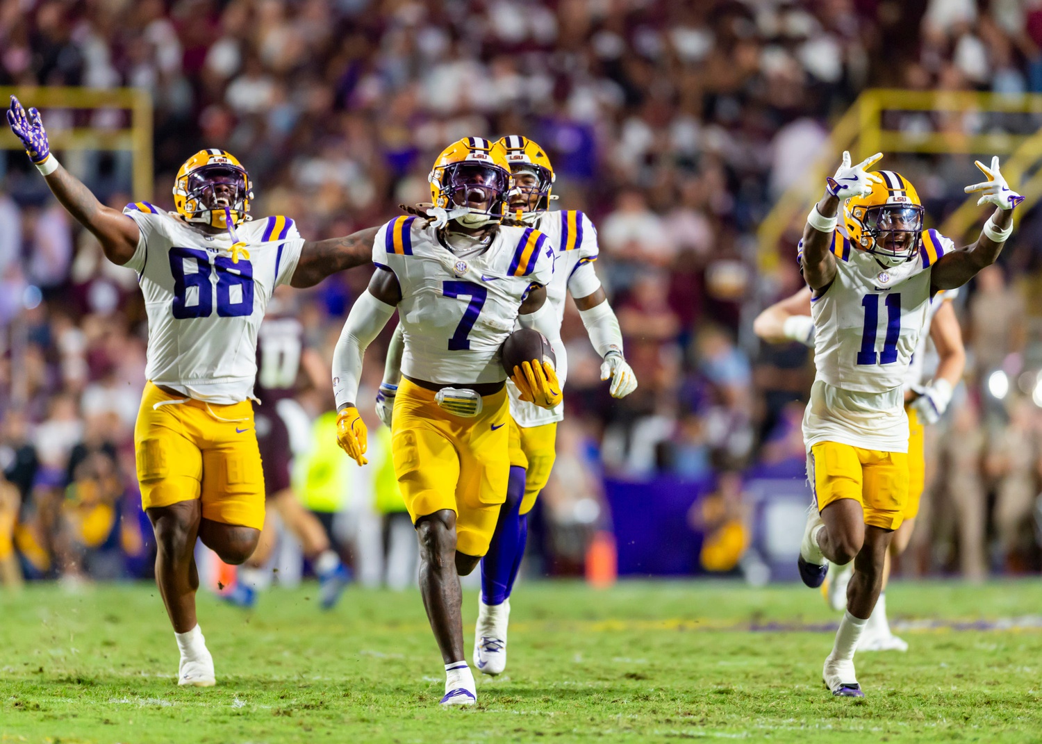 LSU linebacker Harold Perkins makes NFL Draft decision, per report