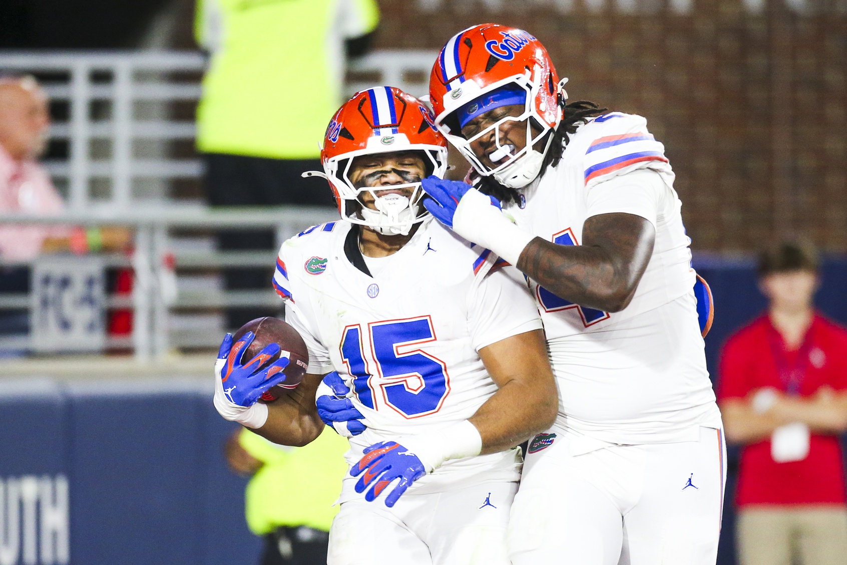 Florida set to retain budding star lineman Jayden Woods