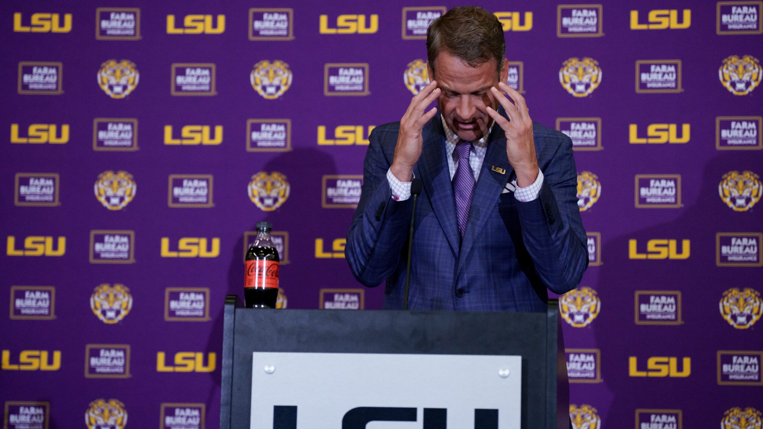 3 reasons why LSU will go under its win total in 2026