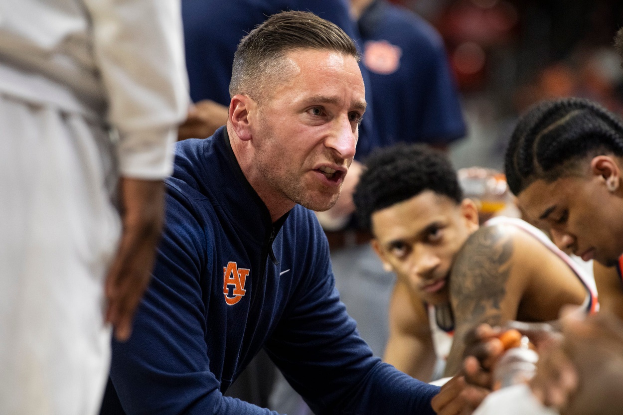 Steven Pearl blasts ‘zero communication’ from refs after Auburn winner waved off Steven Pearl blasts ‘zero communication’ from refs after Auburn winner waved off