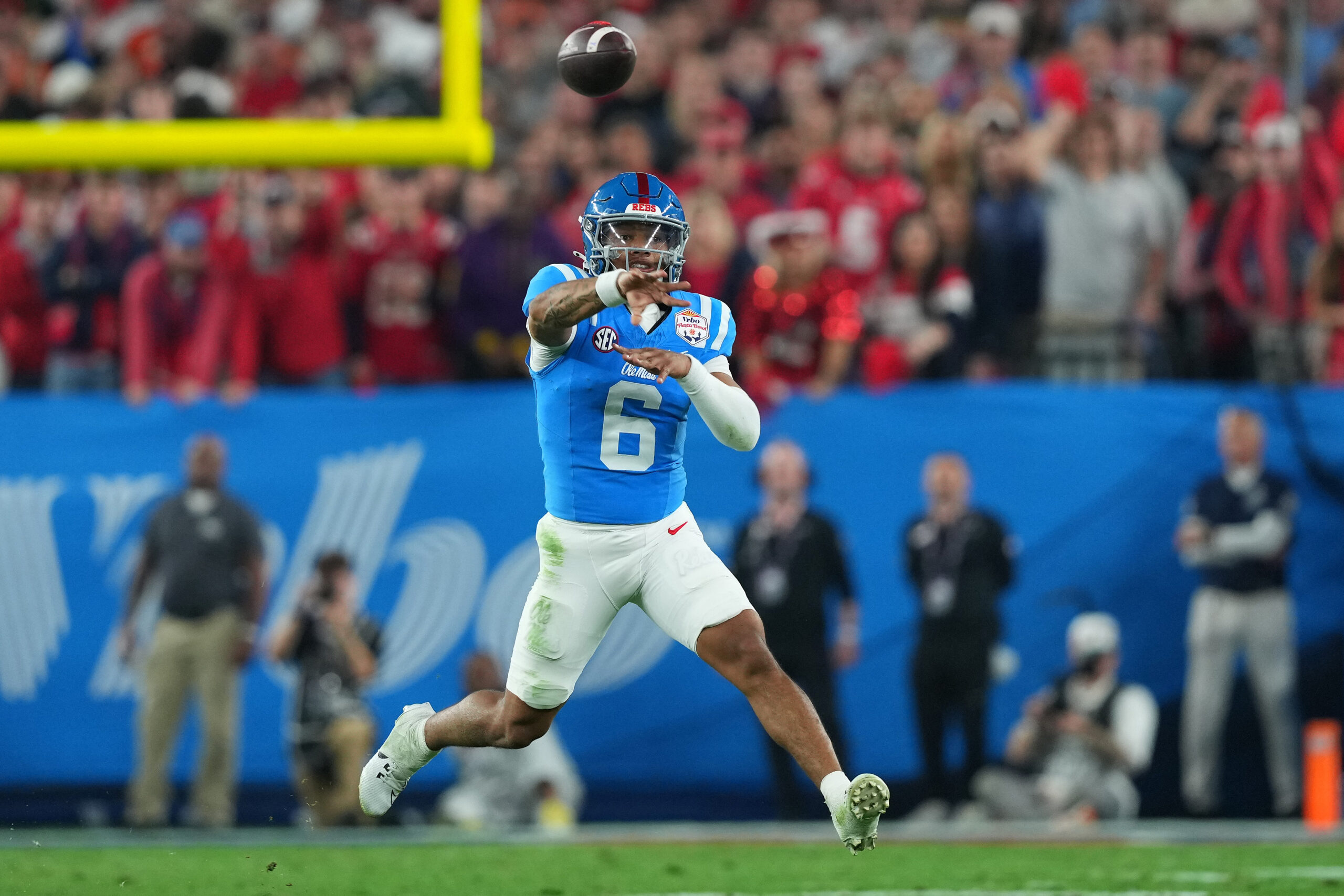 Greg McElroy lists 3 SEC quarterbacks among top 10 in college football for 2026