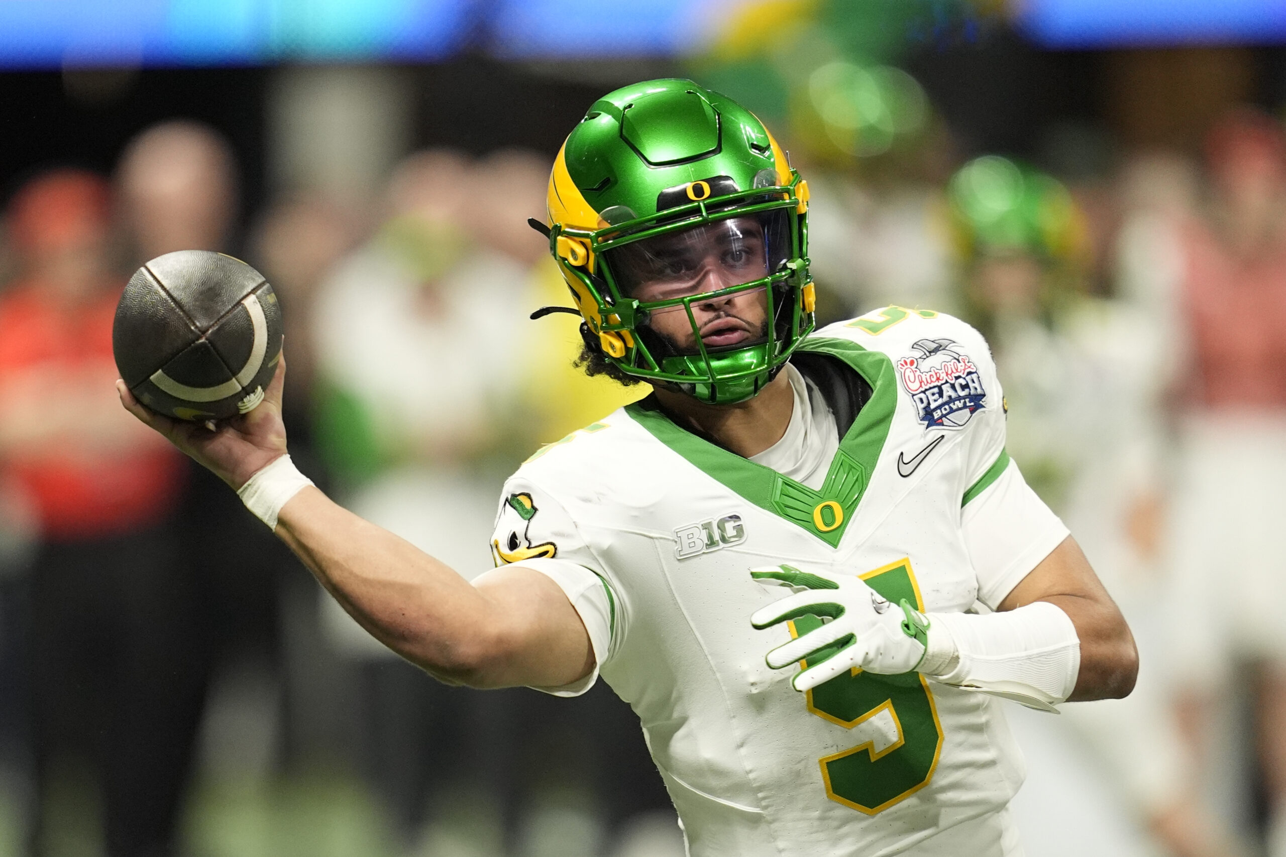 Oregon QB Dante Moore Announces Decision to Skip 2026 NFL Draft