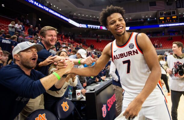 Auburn standout Keyshawn Hall.