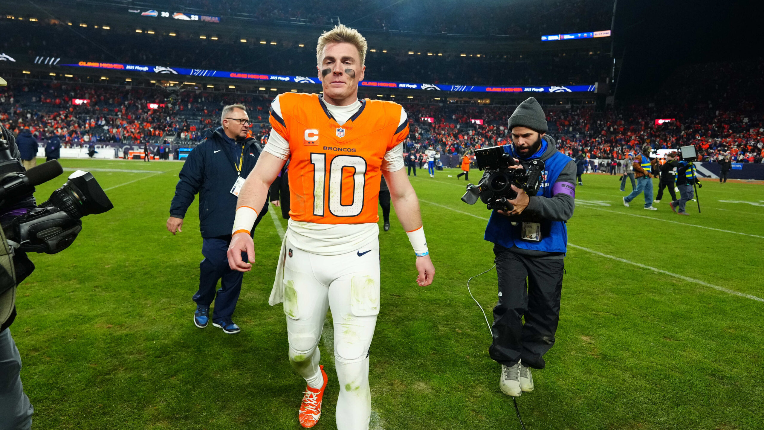 Bo Nix reflects on season-ending injury, voices confidence in Jarrett Stidham