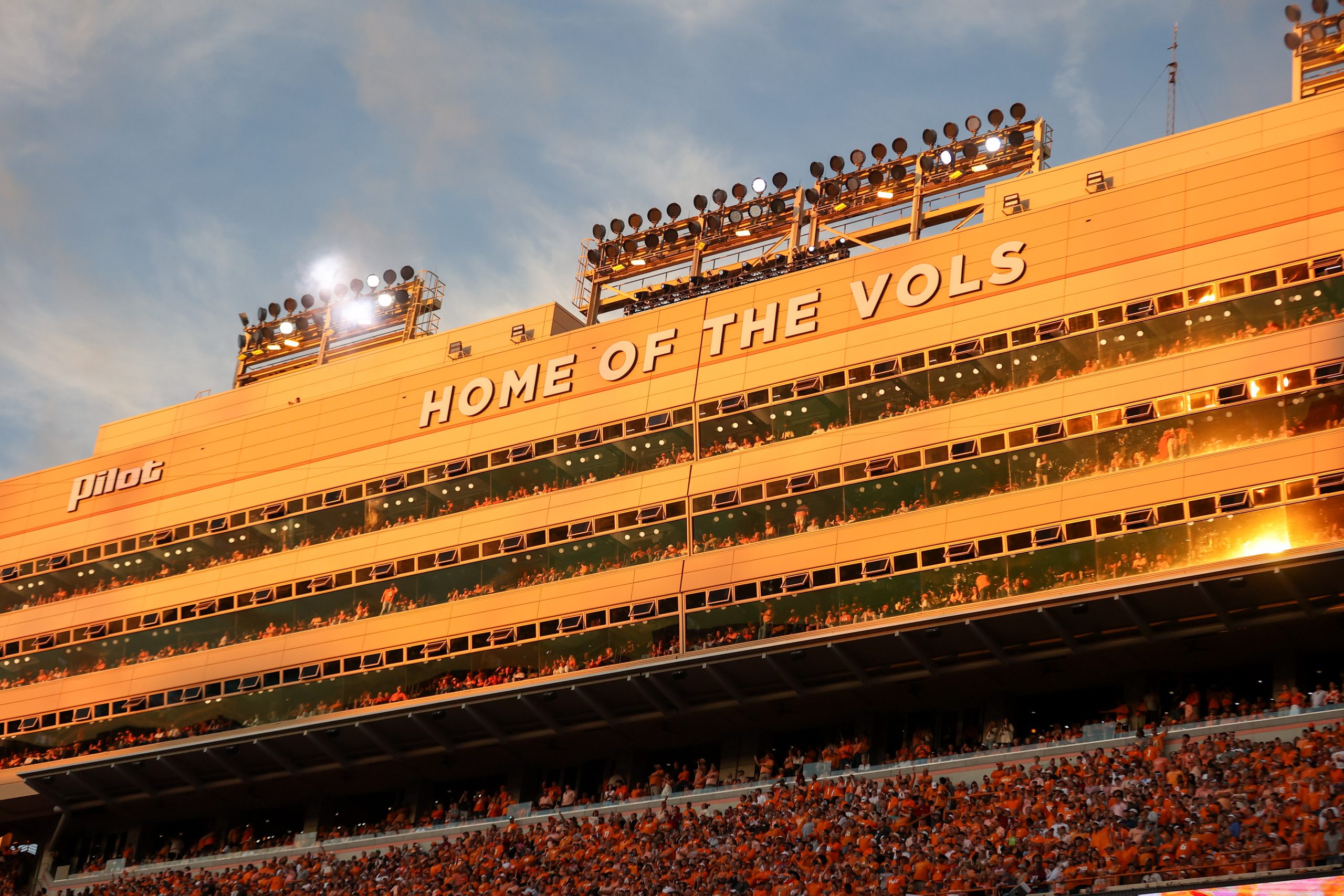 Josh Heupel, Josh Elander remember Tennessee sports reporter Wes Rucker