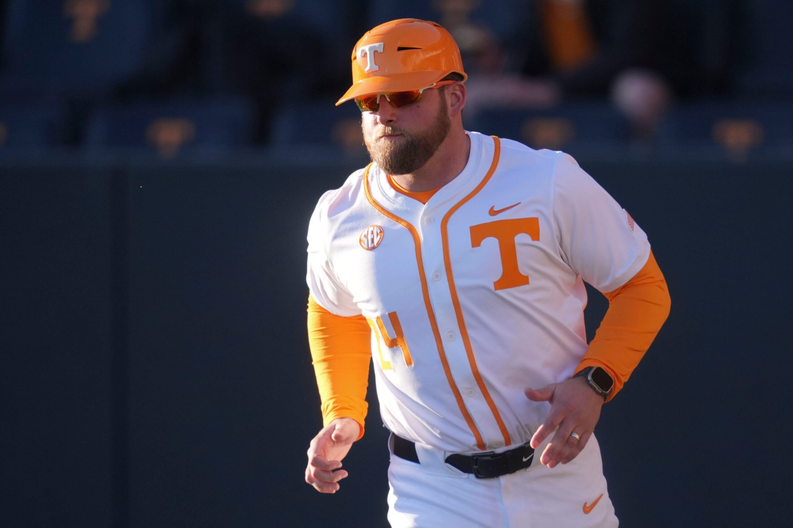 Josh Elander reveals injury status for Tennessee INF Manny Marin