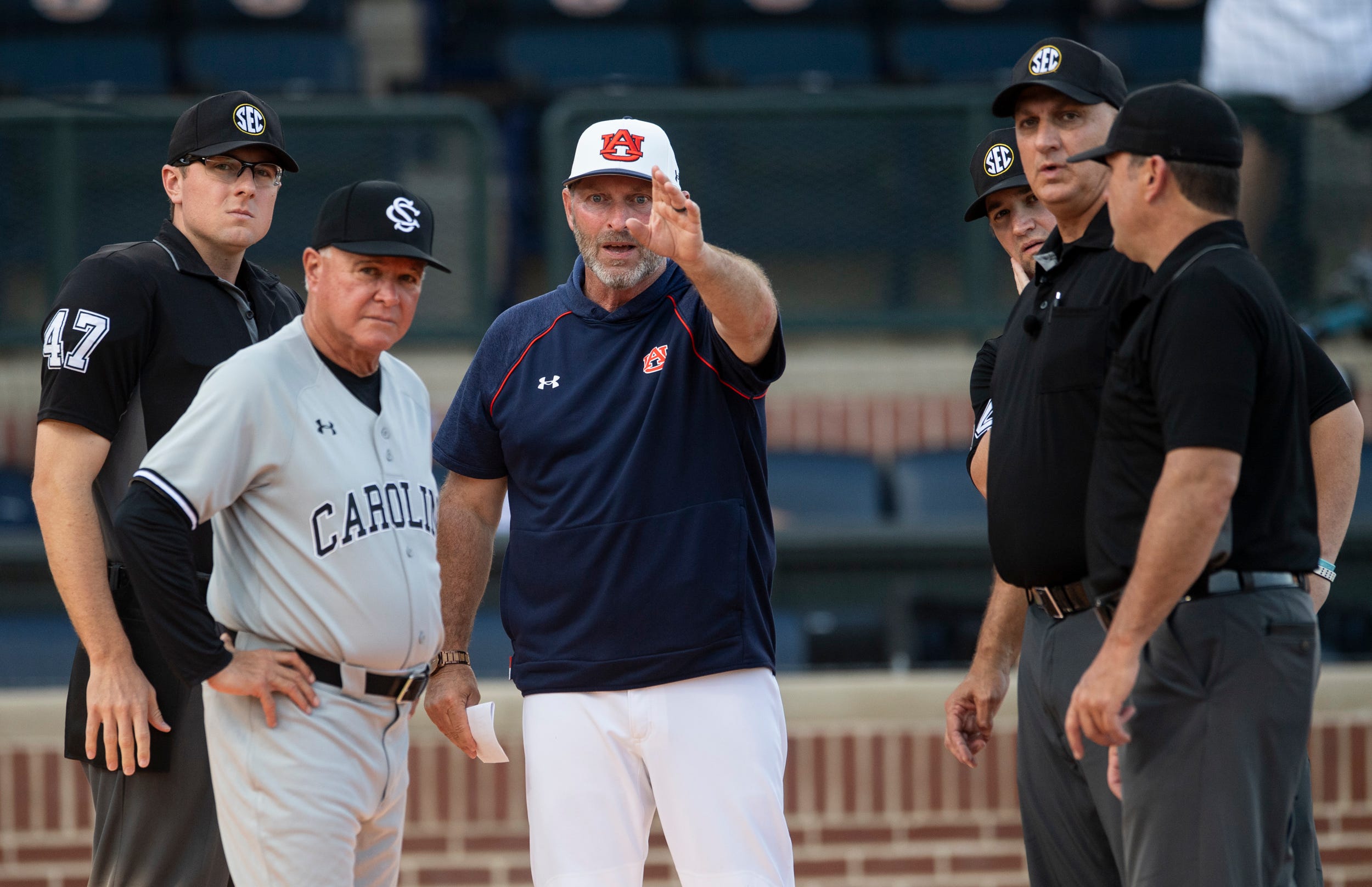 Paul Mainieri buyout details revealed upon South Carolina coaching change