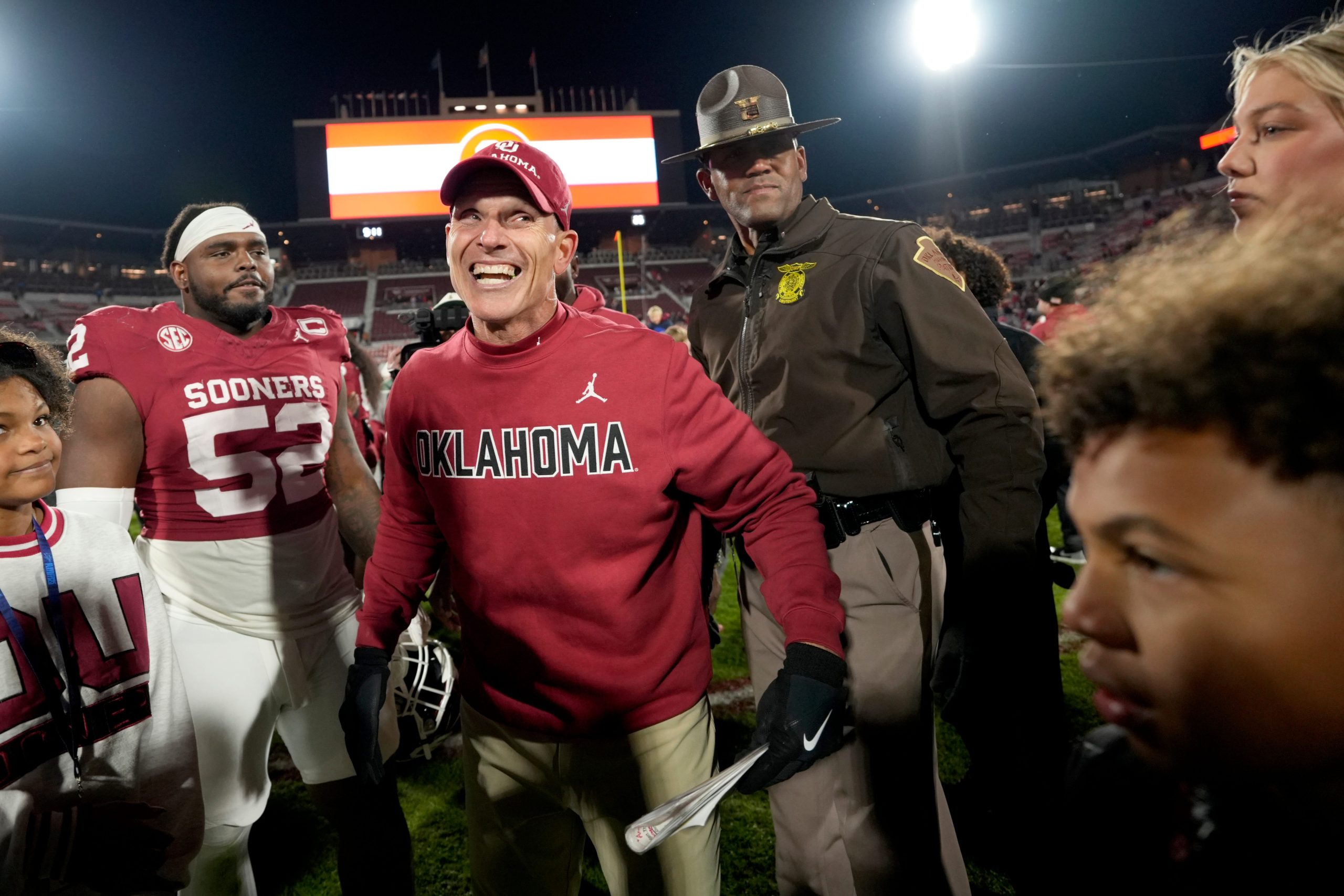 Oklahoma beats out SEC rivals for commit from 4-star QB - Saturday Down ...