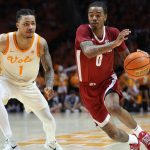 Labaron Philon plays for Alabama against Tennessee.