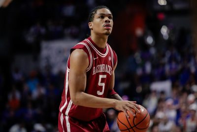 Arkansas star Darius Acuff leads the Razorbacks vs Texas.