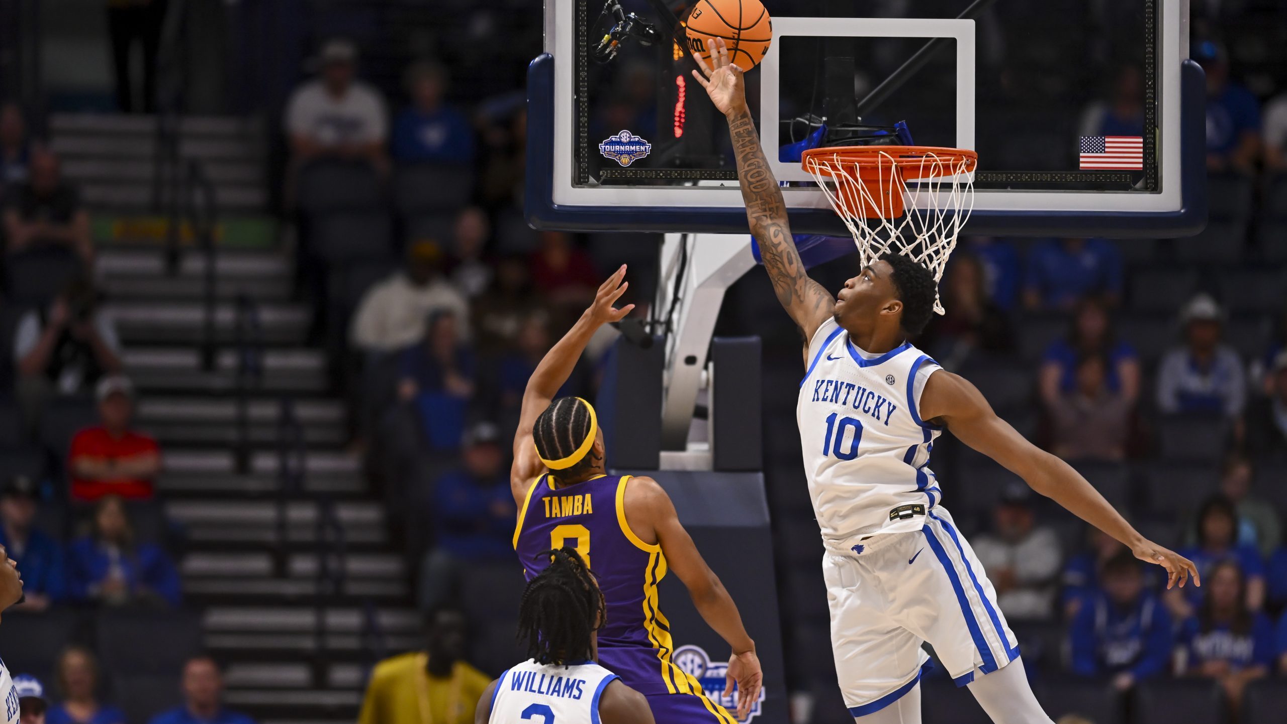 Kentucky transfer Brandon Garrison commits to SEC team, per report