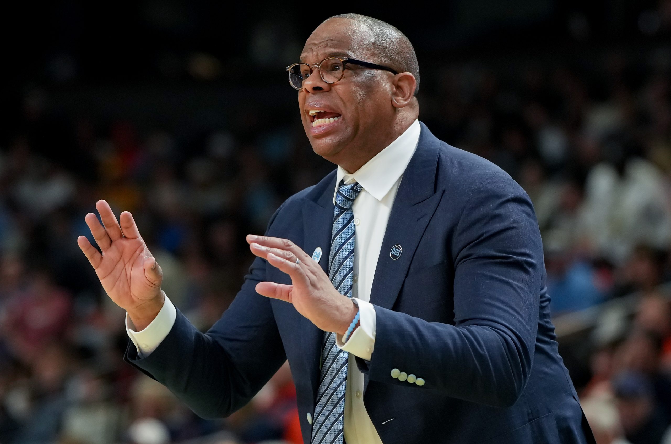 Fans, media blast Hubert Davis after UNC&rsquo;s meltdown vs. VCU