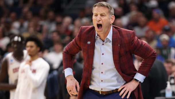 Alabama coach Nate Oats.