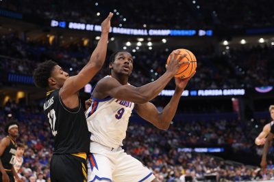 Florida forward Rueben Chinyelu