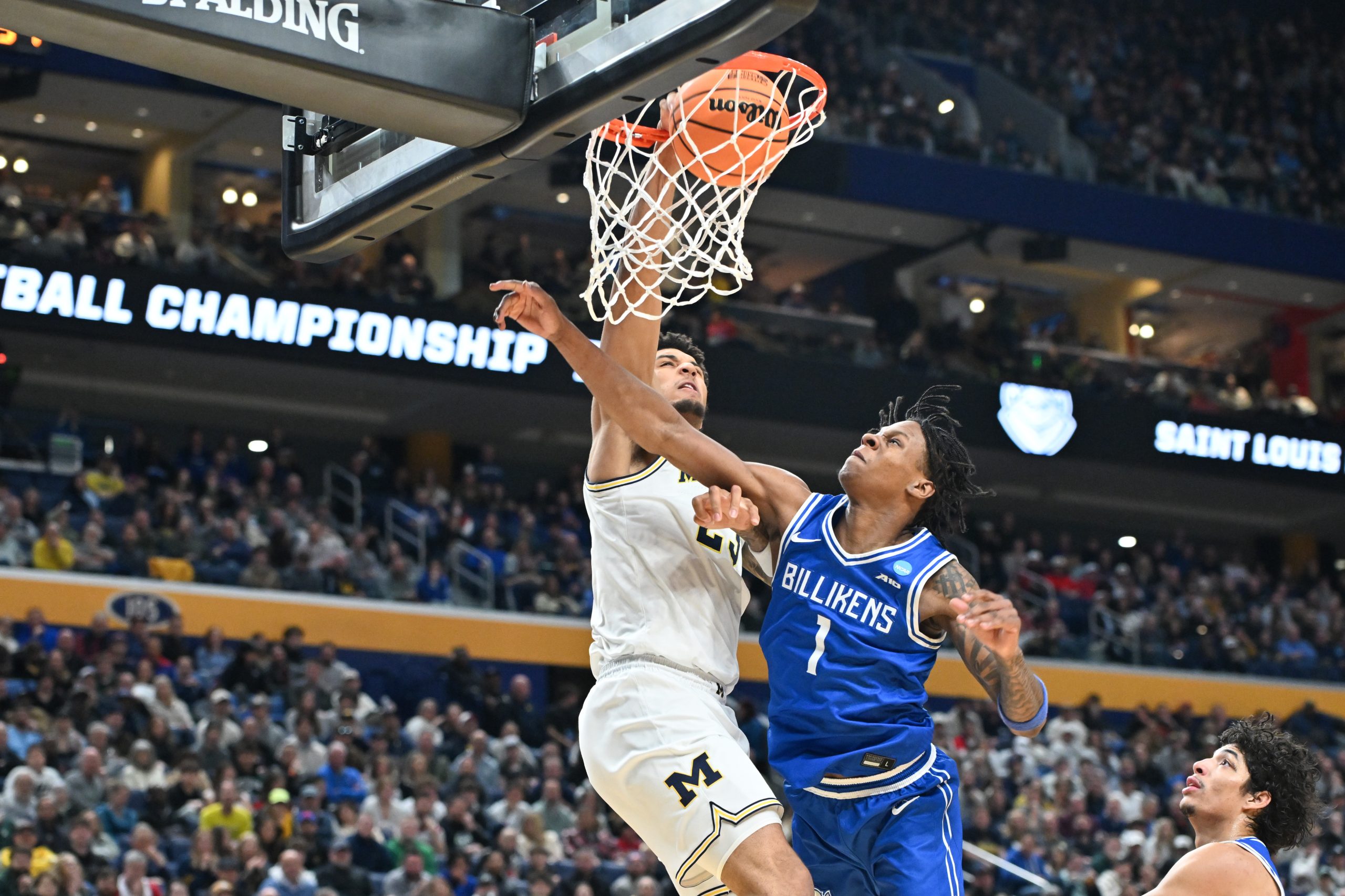 Mark Pope Denies Kentucky Provided $9 Million to Yaxel Lendeborg