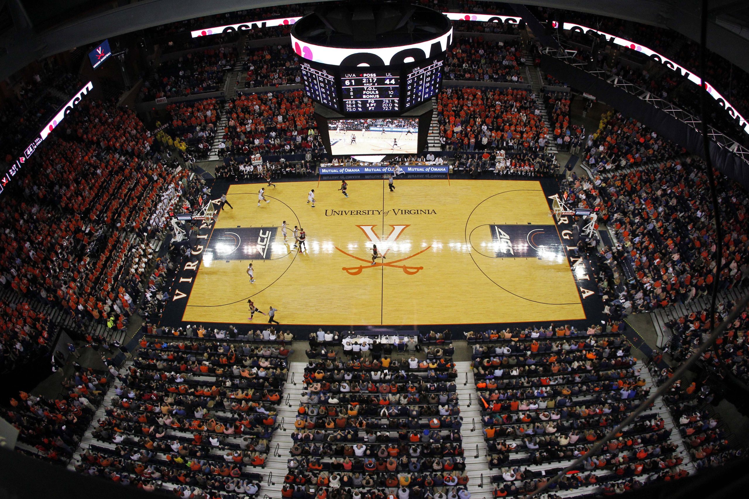 Dog honored during Virginia basketball game poops on court Dog honored during Virginia basketball game poops on court