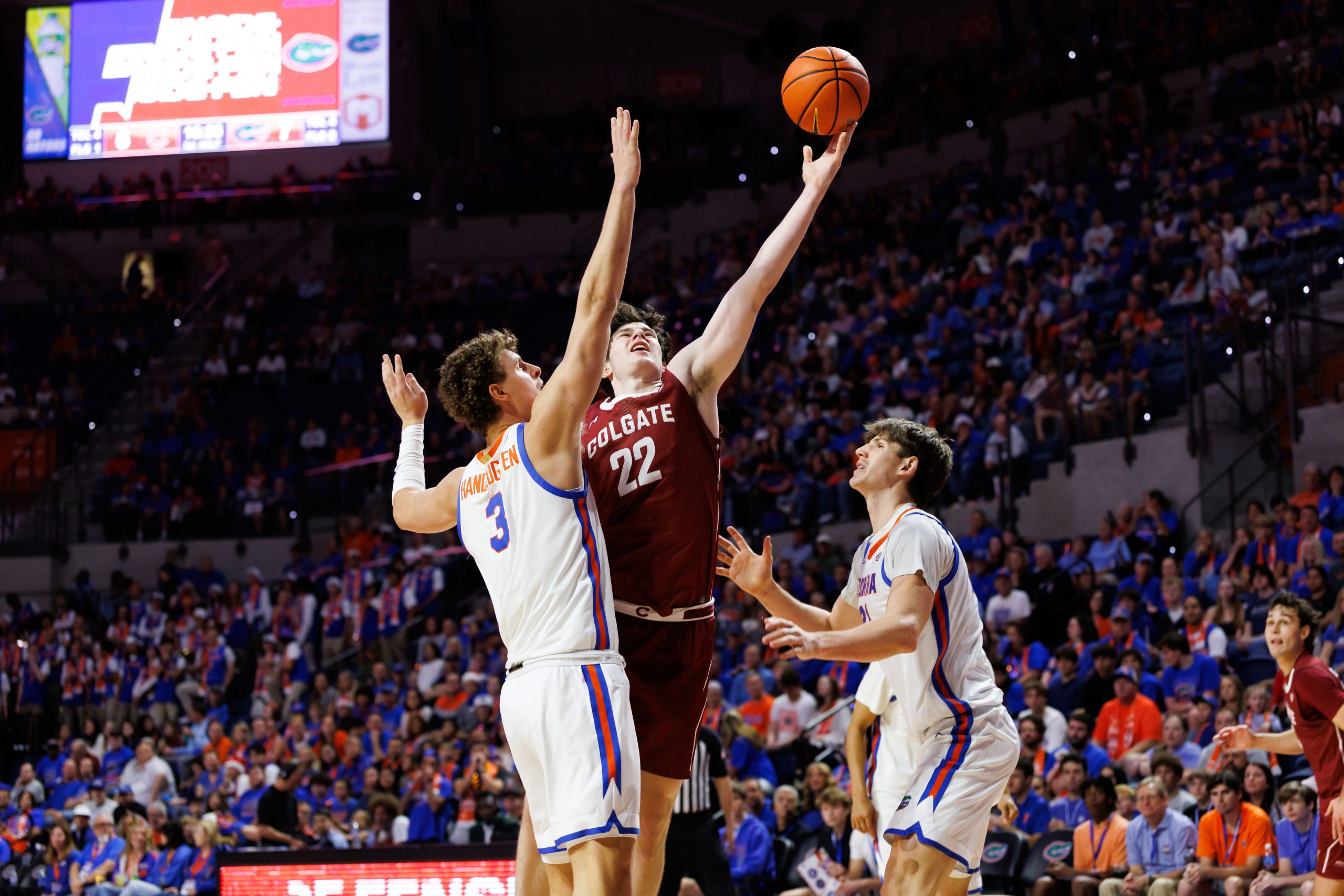 Florida big man reportedly set to enter transfer portal