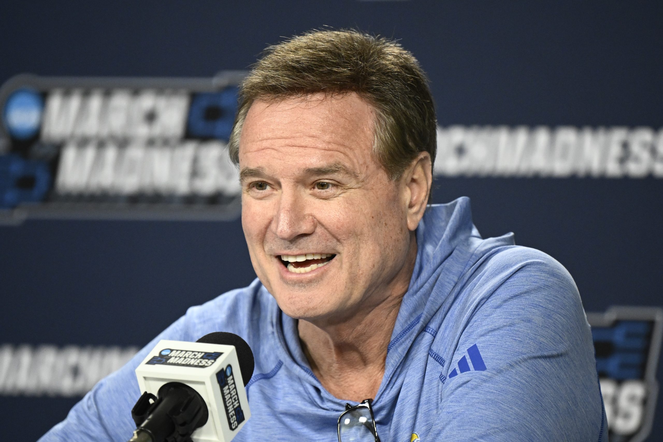 Kansas coach Bill Self releases statement announcing return for 2026-27