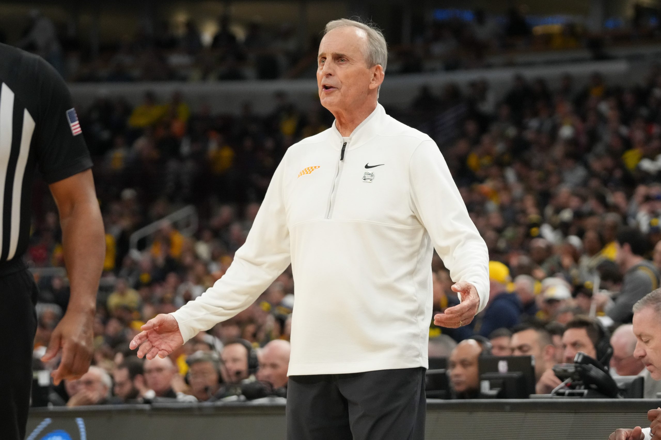 Tennessee to lose forward to transfer portal, per report Tennessee to lose forward to transfer portal, per report