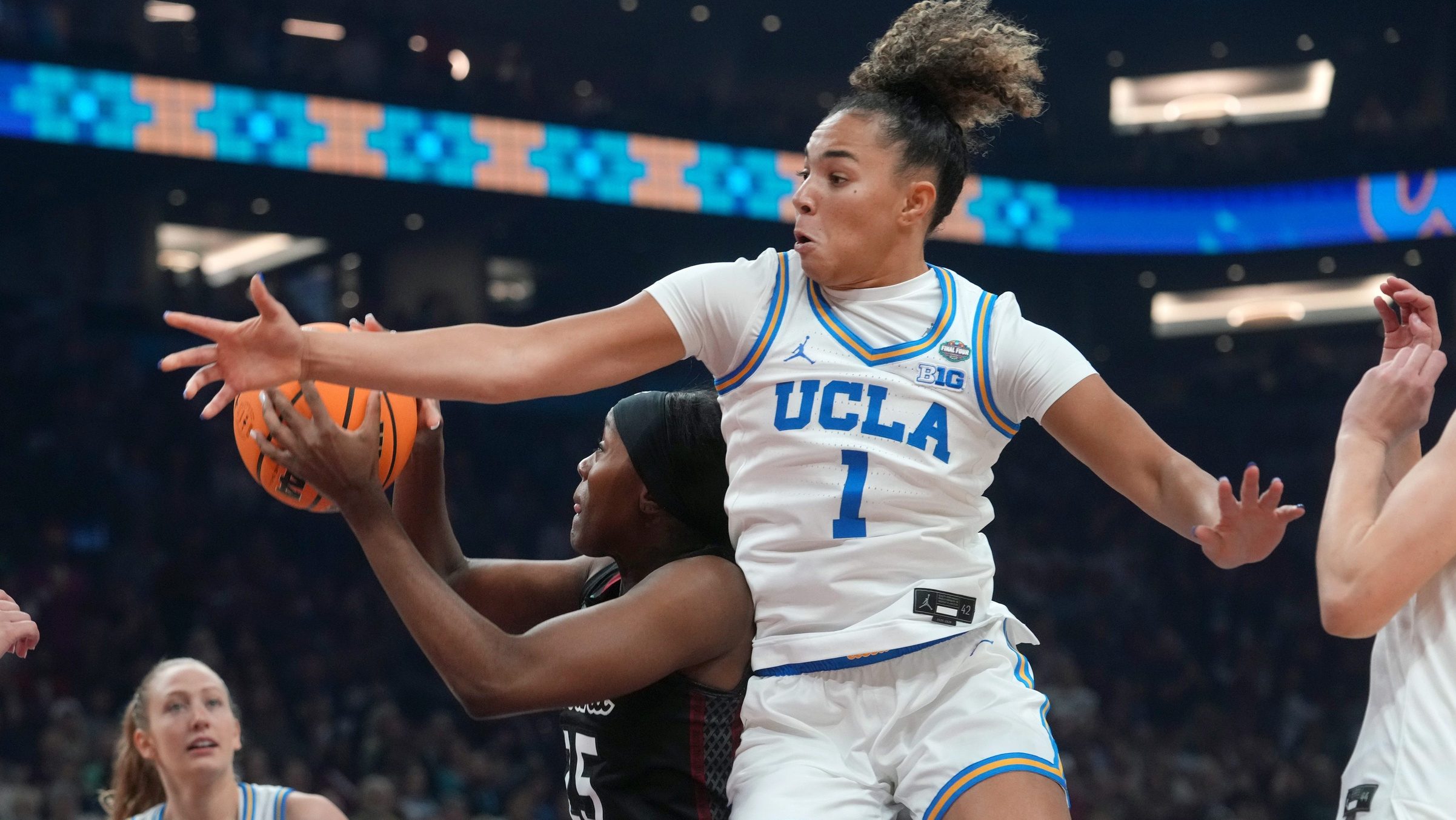UCLA roars past South Carolina, wins first national championship in program history UCLA roars past South Carolina, wins first national championship in program history