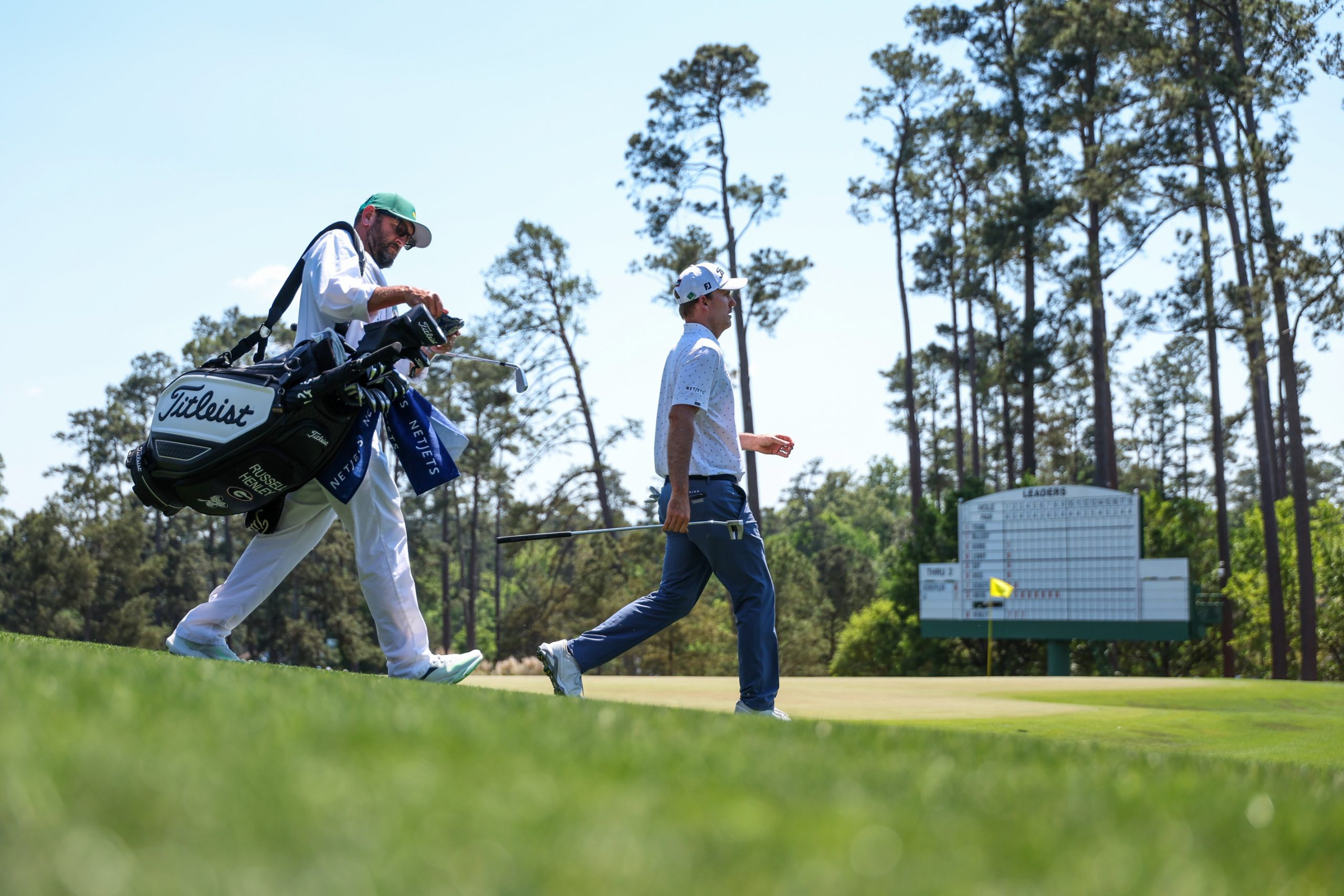 Former Georgia golfer Russell Henley making run at Green Jacket with hot start to final round