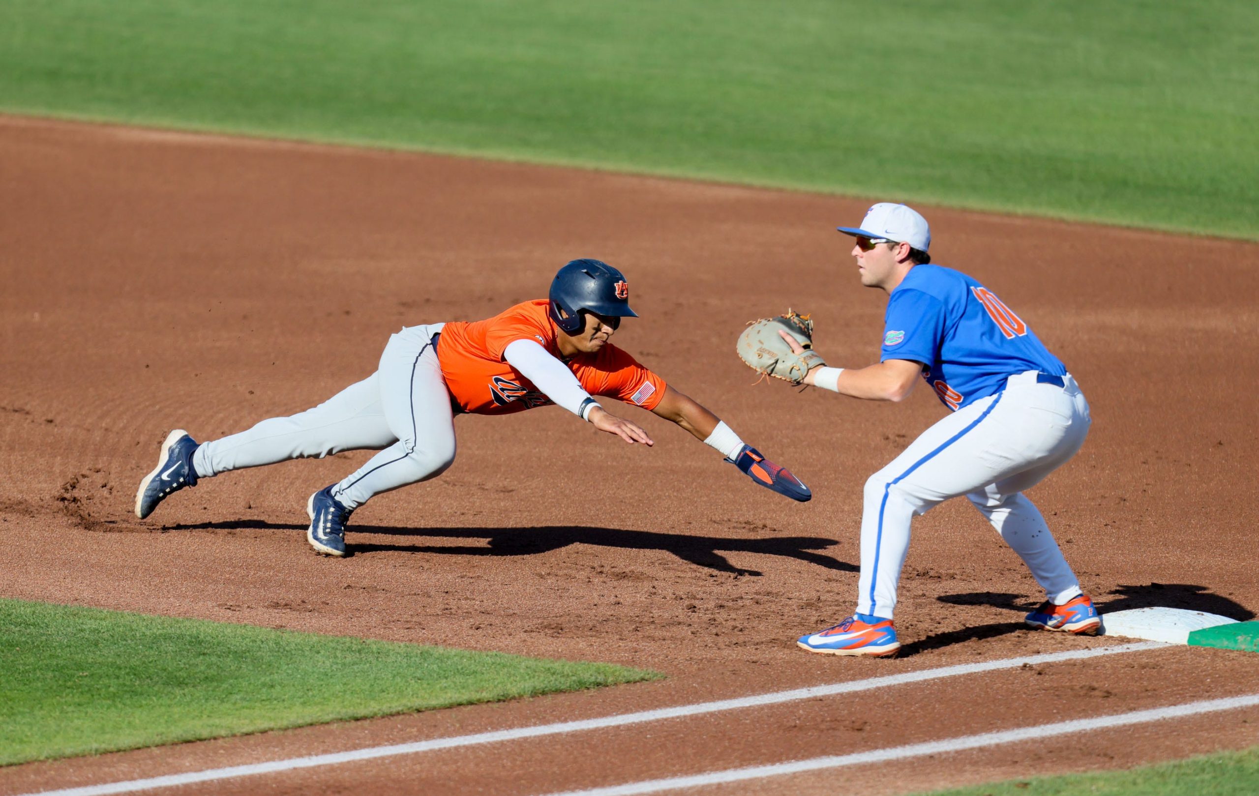 Auburn secures series win over No. 20 Florida, 8-5