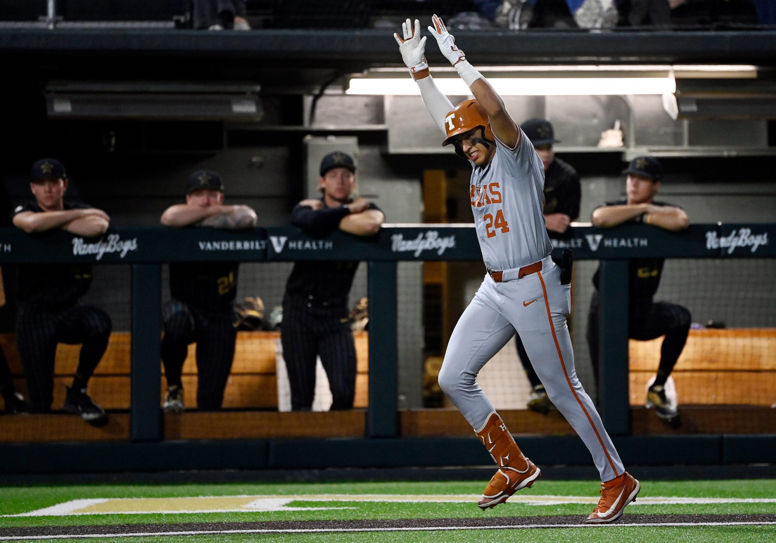 Baseball America includes 11 SEC programs in updated top 25 rankings