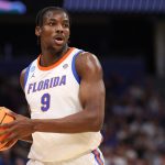 Rueben Chinyelu plays basketball.