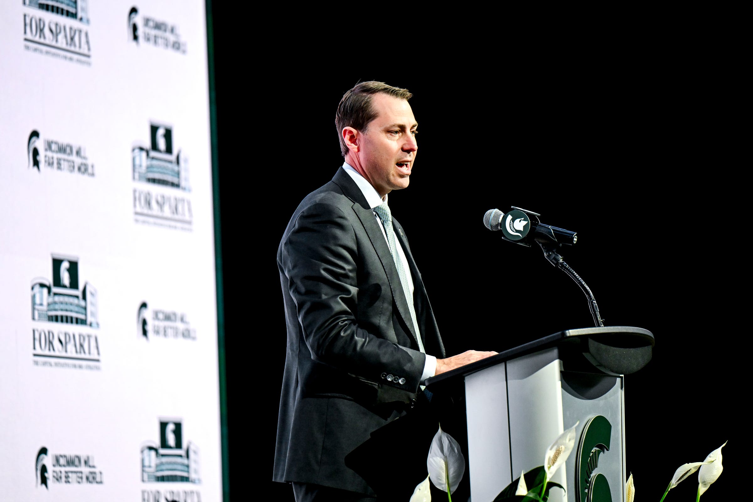 Kentucky announces hiring of J Batt as new athletics director Kentucky announces hiring of J Batt as new athletics director