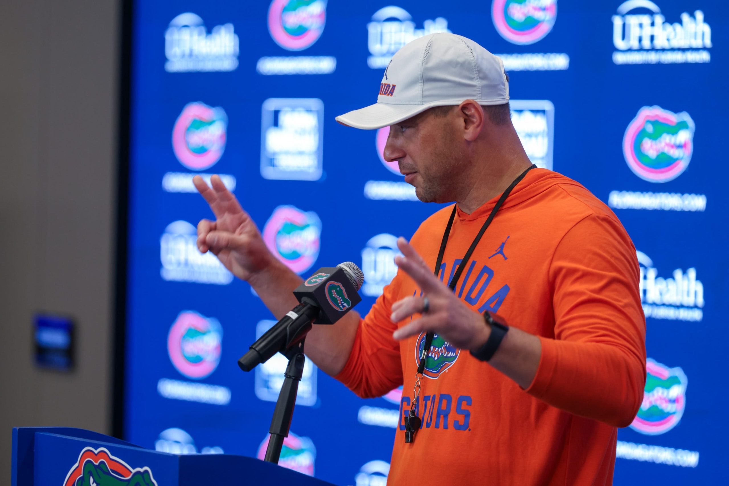 Florida beats out SEC rival for 4-star LB from Alabama