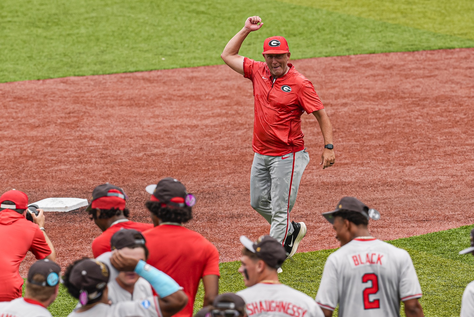 Wes Johnson has emotional reaction after leading Georgia to College World Series