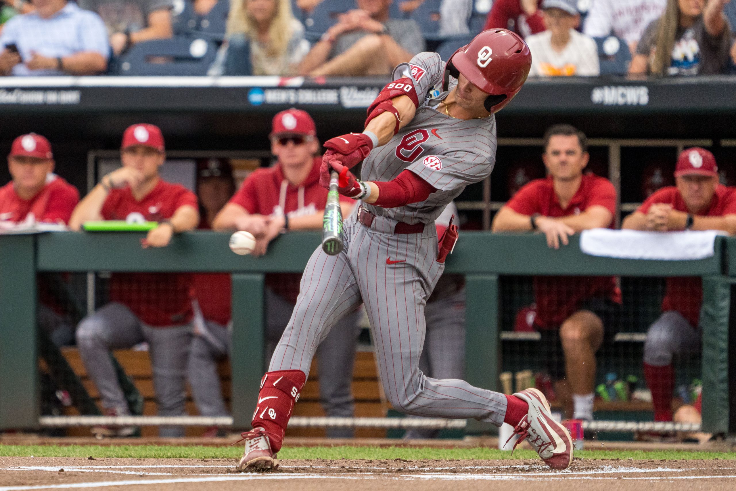 Oklahoma tags UNC ace Jason DeCaro for 7 runs to take 7-3 lead in Game 1 of CWS Finals