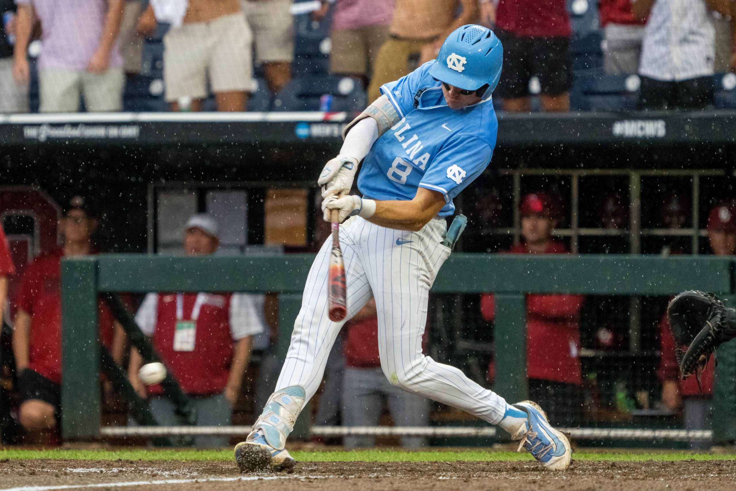UNC's Owen Hull blasts HR, knocks OU's starting pitcher out of Game 2