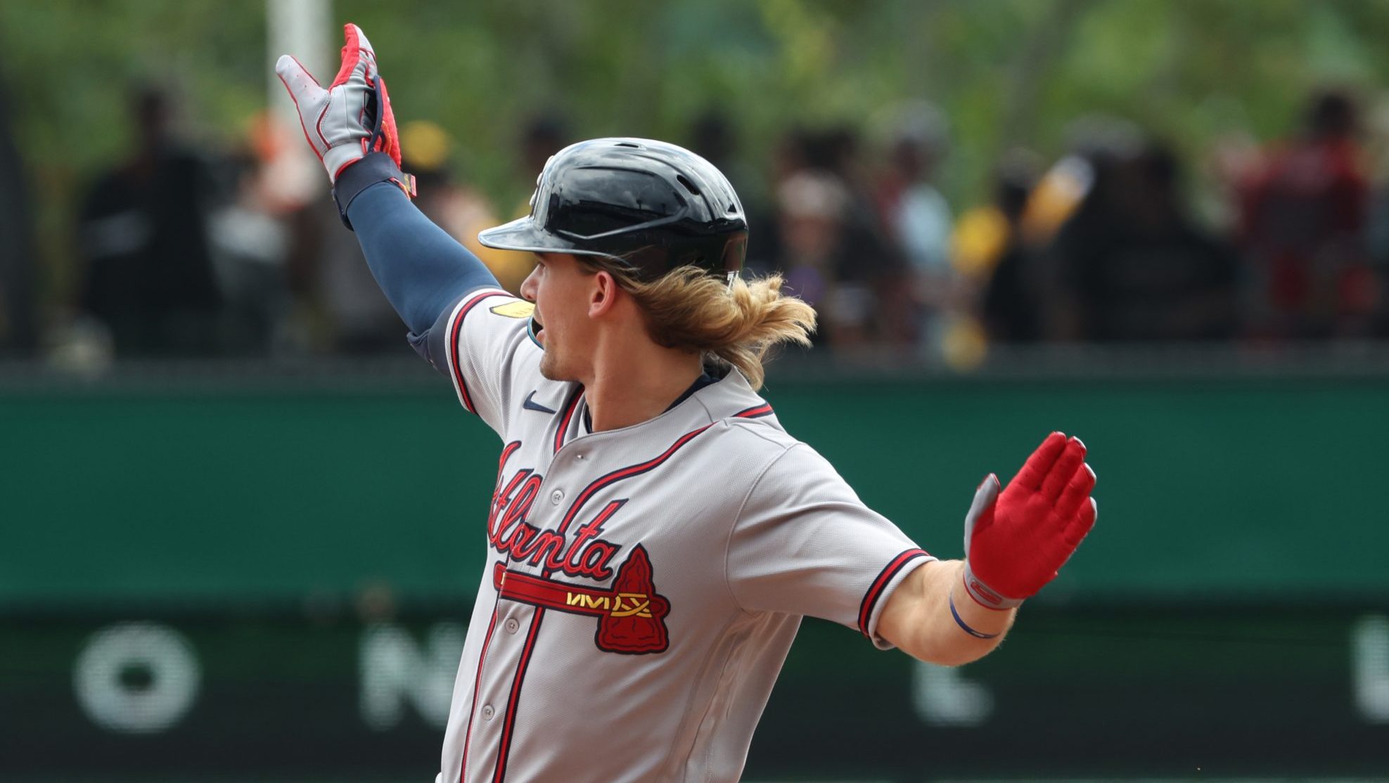 Former Alabama INF Jim Jarvis hits first MLB home run with Atlanta Braves Former Alabama INF Jim Jarvis hits first MLB home run with Atlanta Braves