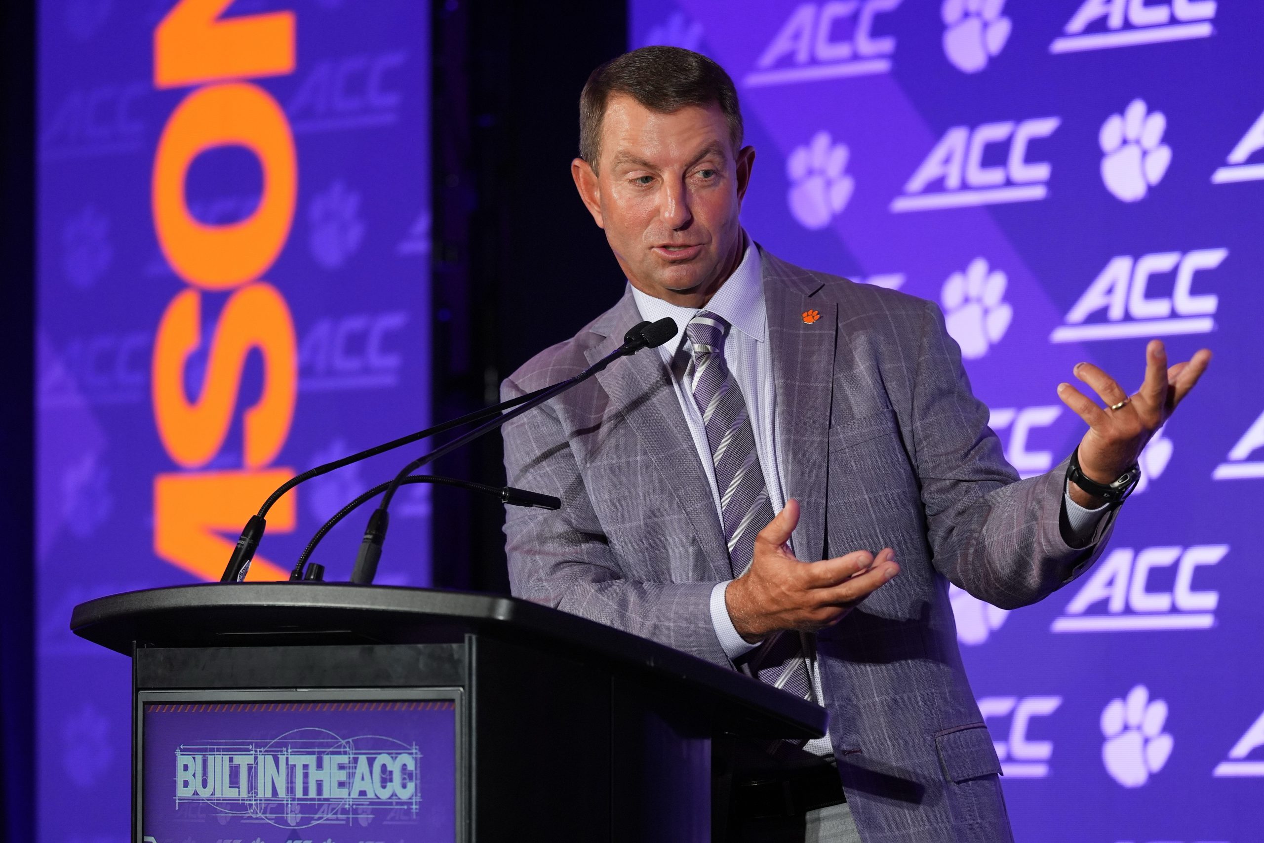 Paul Finebaum calls out Dabo Swinney: &lsquo;Dabo is just stuck on stupid right now&rsquo;