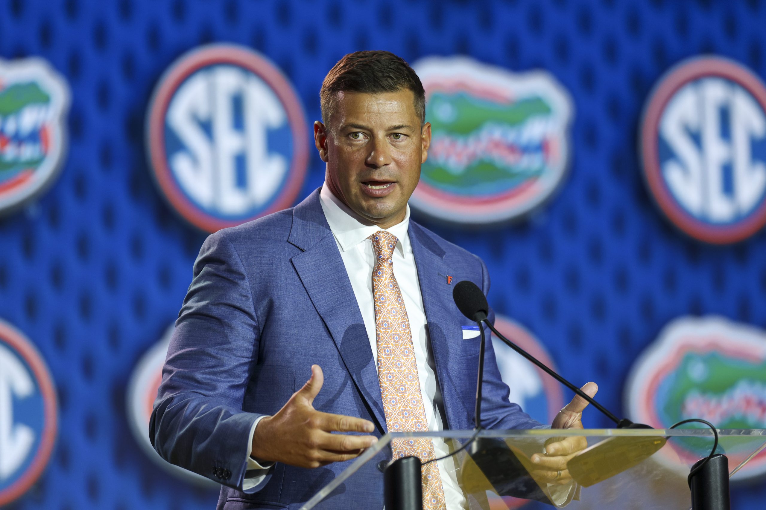 Jon Sumrall says his viral reaction to phone interruption at SEC Media Days wasn&rsquo;t serious