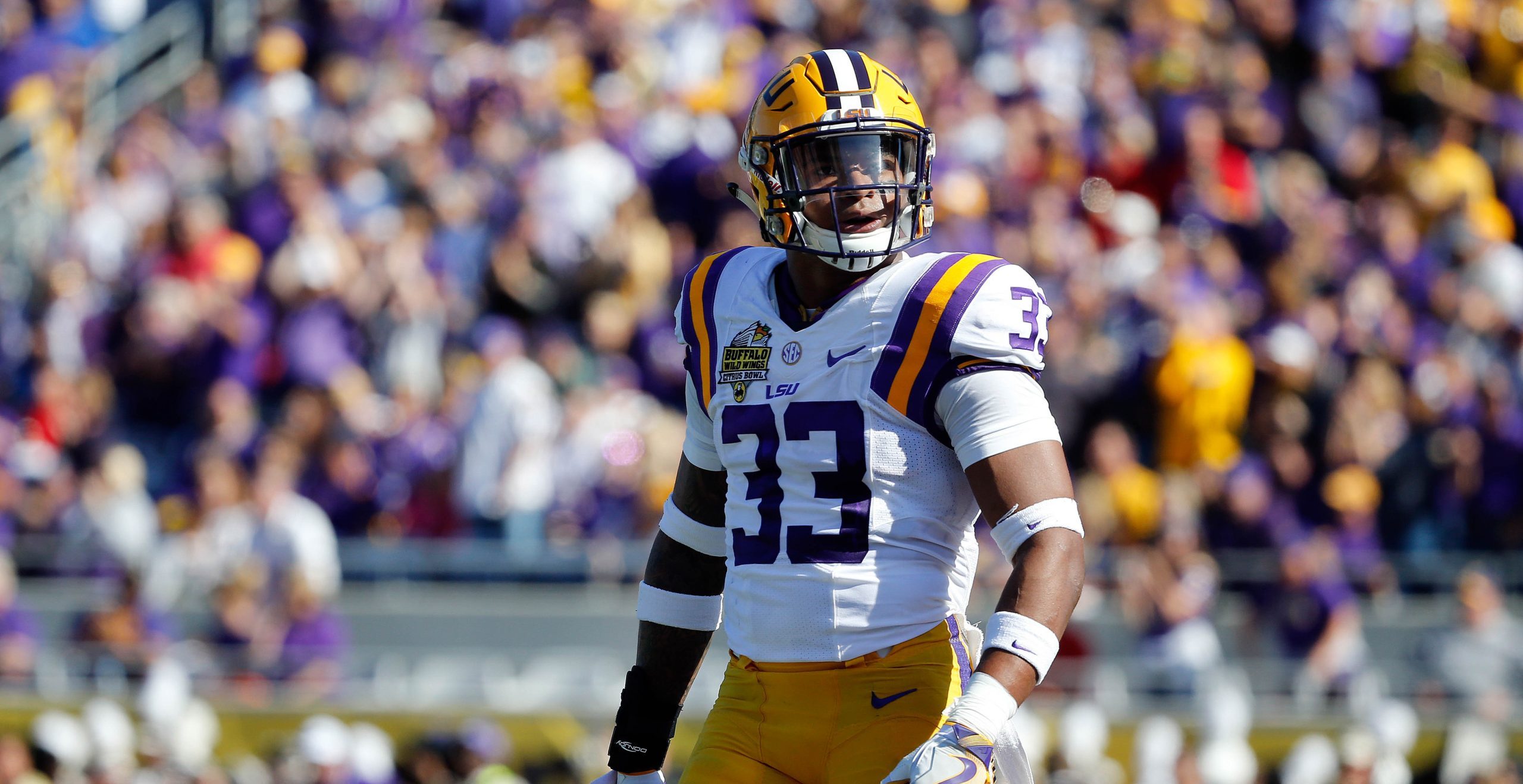 Jamal Adams, former LSU star, suffers right knee injury vs. Giants: ‘Not good’ Jamal Adams, former LSU star, suffers right knee injury vs. Giants: ‘Not good’
