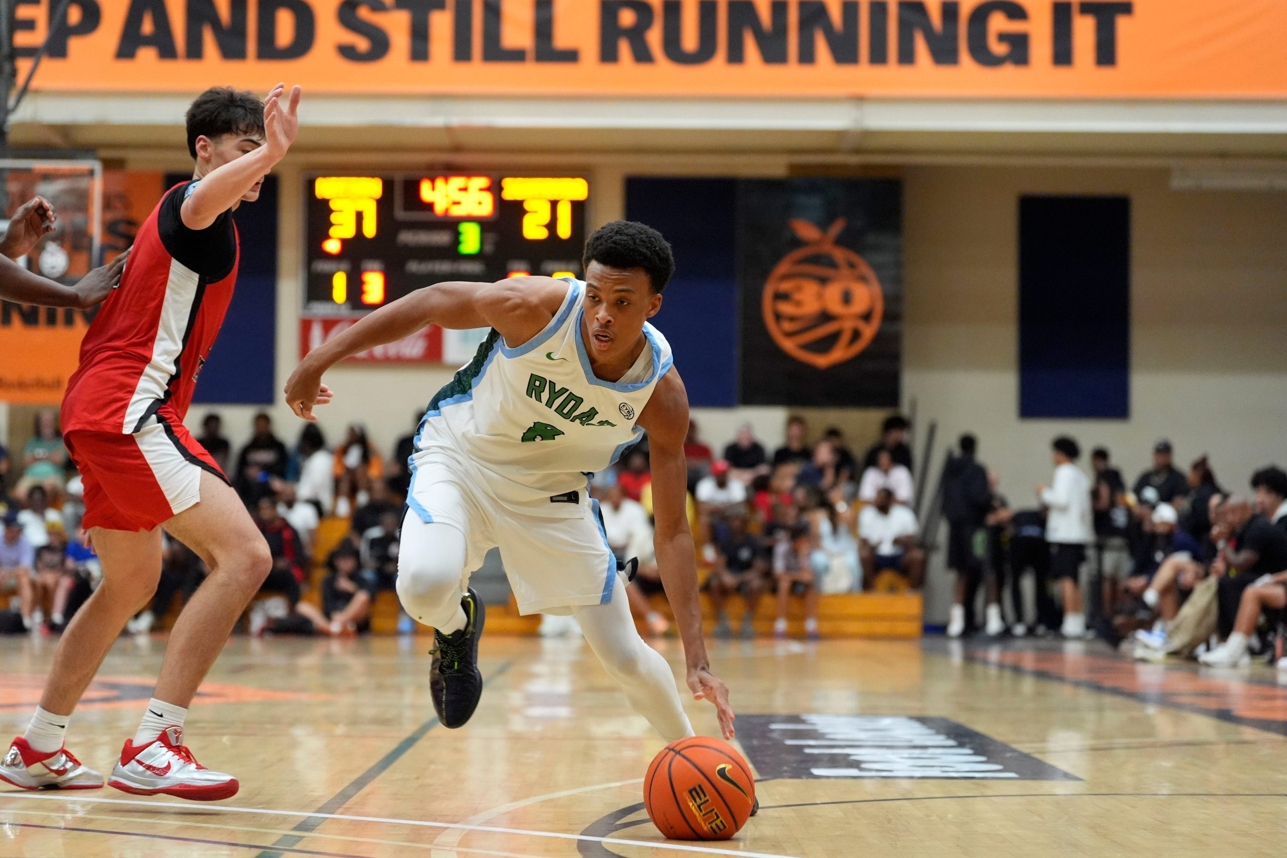 Ryan Hampton, 5-star Kentucky commit, will re-join Dallas high school team