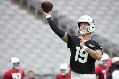 Arizona Cardinals quarterback Carson Beck.